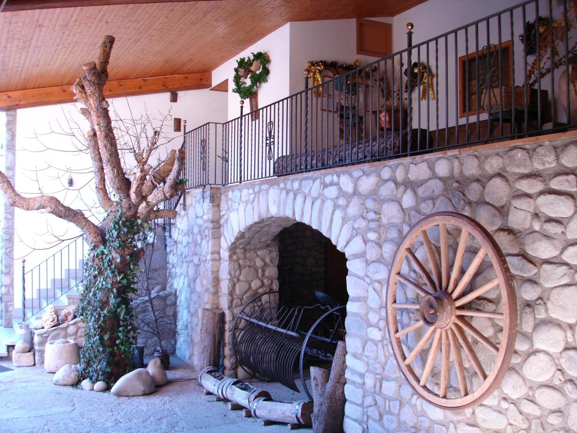 Casa Rural La Vall Del Cadi La Seu d'Urgell Exteriör bild