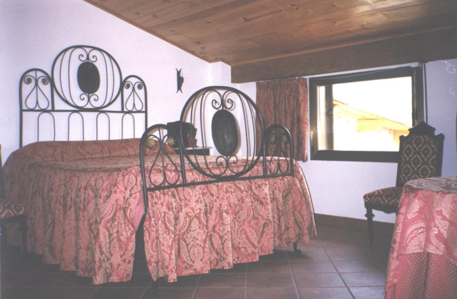 Casa Rural La Vall Del Cadi La Seu d'Urgell Exteriör bild