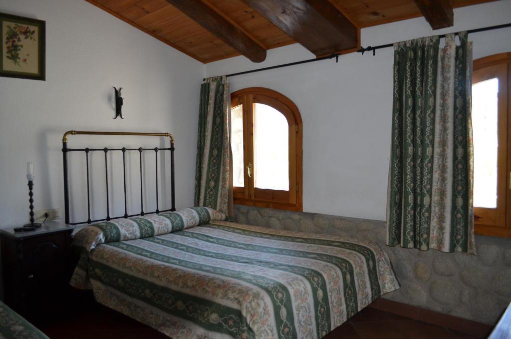 Casa Rural La Vall Del Cadi La Seu d'Urgell Rum bild